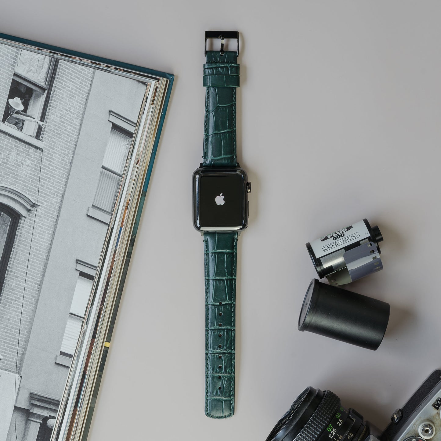 Apple Watch | Forest Green Alligator Grain Leather - Barton Watch Bands