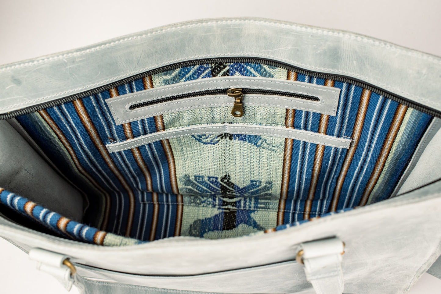 Andean Laptop Bag by SutiSana